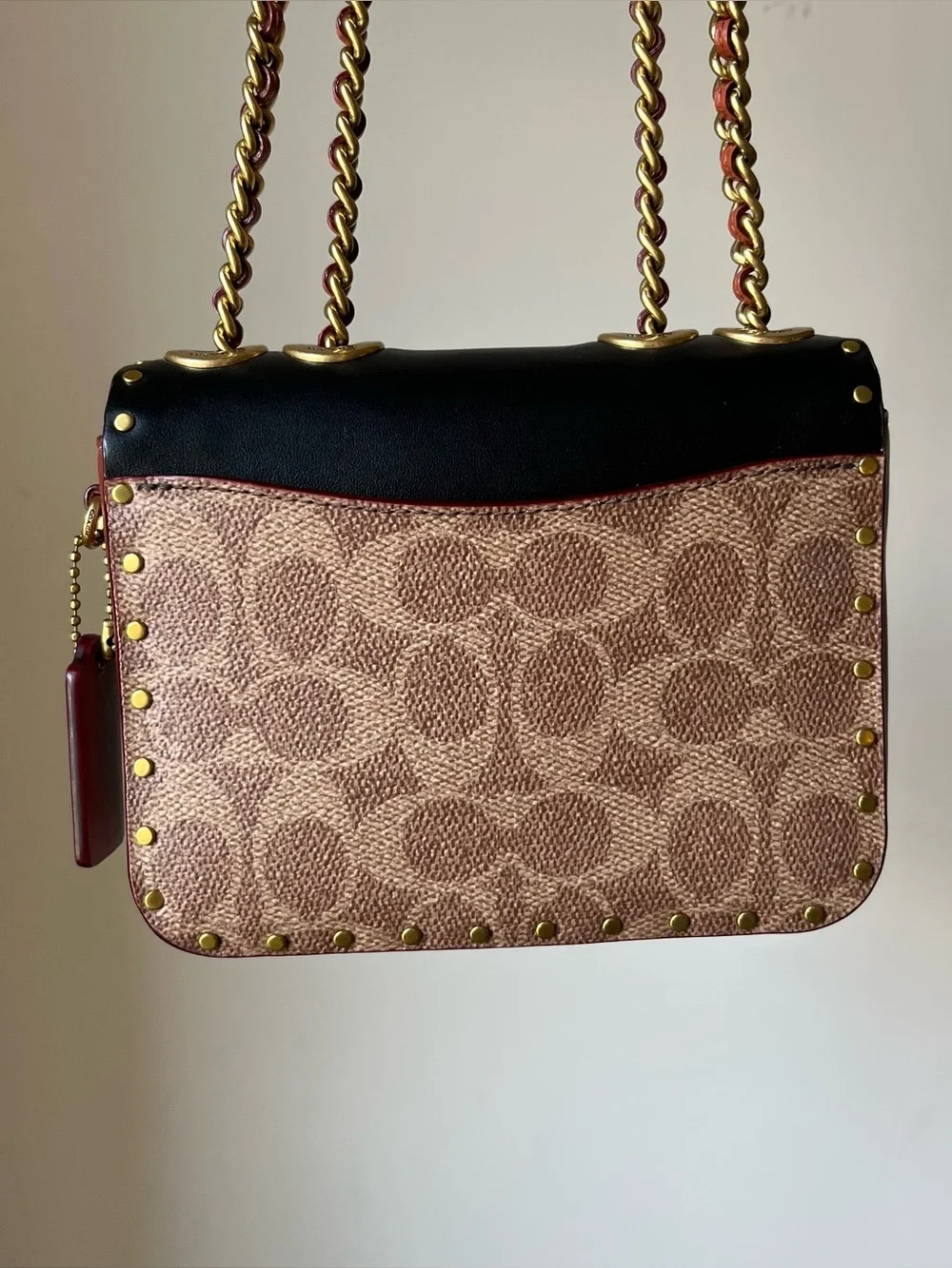 Coach madison 16 signature with rivets shoulder bag convertible bag EUC